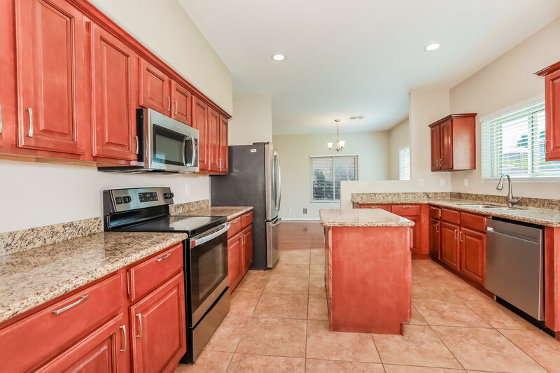 1,705/Mo, 30092 N Desert Willow Blvd San Tan Valley, AZ 85143 Kitchen View 2