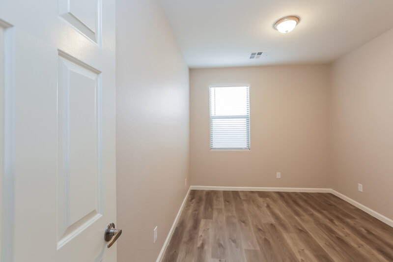 2,255/Mo, 7009 W Shumway Farm Rd Laveen, AZ 85339 Bedroom View
