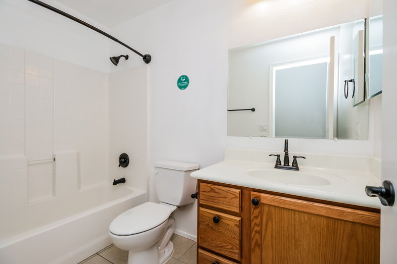 2,065/Mo, 1913 S Tucana Ln Gilbert, AZ 85295 Bathroom View