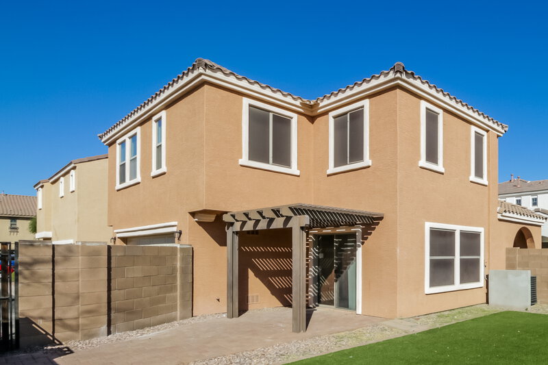 2,065/Mo, 1913 S Tucana Ln Gilbert, AZ 85295 Rear View