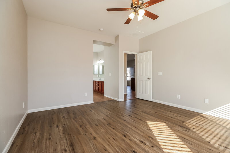 1,990/Mo, 5305 S 52nd Dr Laveen, AZ 85339 Main Bedroom View