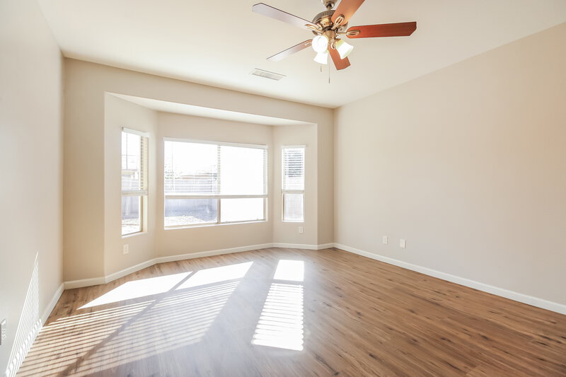 1,990/Mo, 5305 S 52nd Dr Laveen, AZ 85339 Main Bedroom View 2