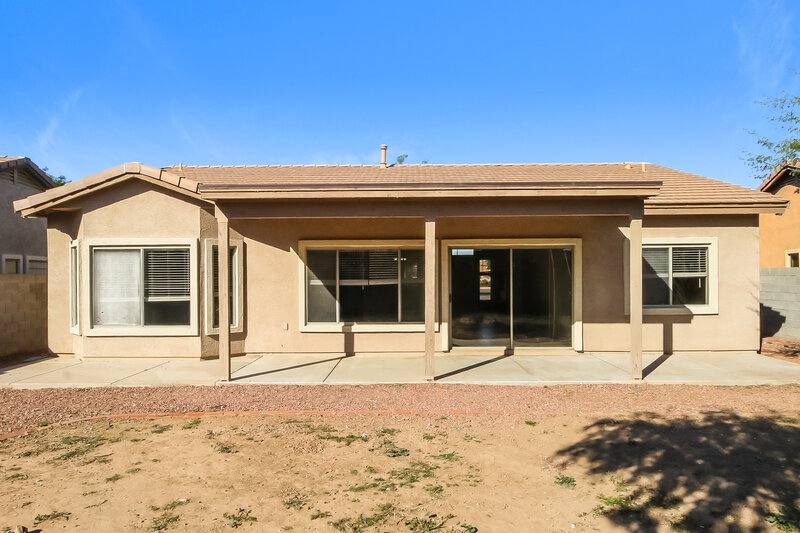 1,990/Mo, 5305 S 52nd Dr Laveen, AZ 85339 Rear View 2