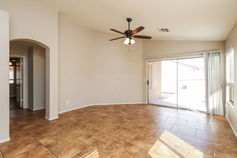 2,235/Mo, 11328 E Caballero St Mesa, AZ 85207 Living Room View 3