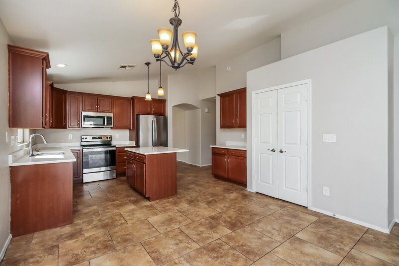 2,235/Mo, 11328 E Caballero St Mesa, AZ 85207 Dining Room View