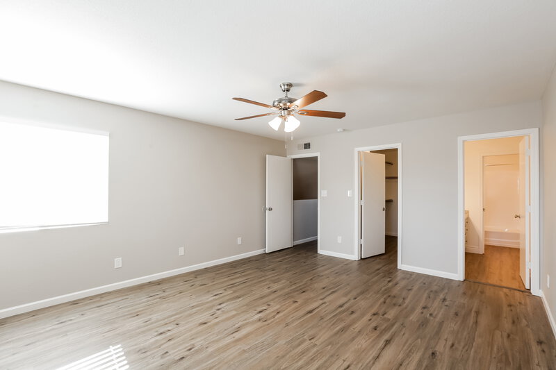 2,170/Mo, 458 N New Haven Mesa, AZ 85205 Main Bedroom View 2