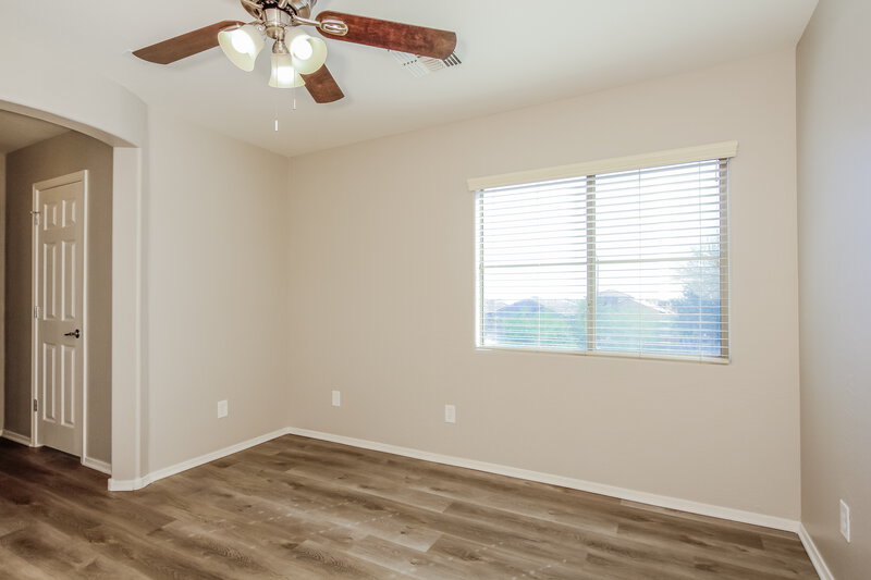 1,860/Mo, 10295 W Via del Sol Lot 390 Peoria, AZ 85383 Main Bedroom View