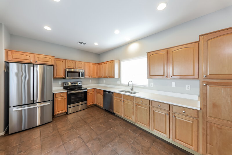 1,725/Mo, 22026 N 103rd Ln Lot 353 Peoria, AZ 85383 Kitchen View