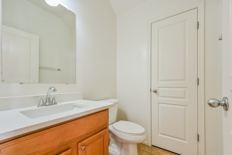 2,020/Mo, 28779 N Spur Dr San Tan Valley, AZ 85143 Bathroom View 2