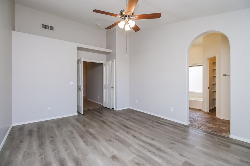 2,745/Mo, 3032 N Silverado Mesa, AZ 85215 Main Bedroom View 2