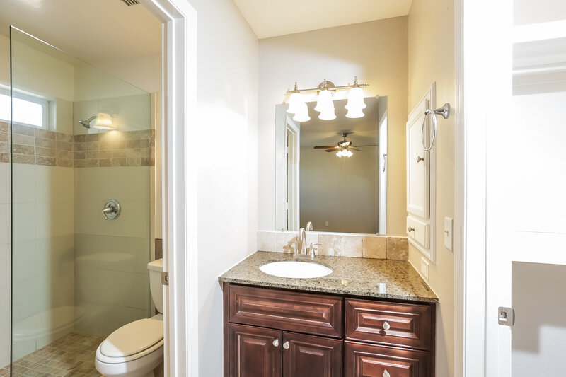 2,785/Mo, 2648 E Covina St Mesa, AZ 85213 Main Bathroom View
