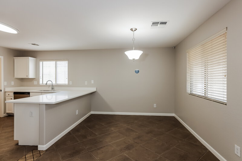 2,125/Mo, 11808 W Dos Rios Dr Sun City, AZ 85373 Misc View 4