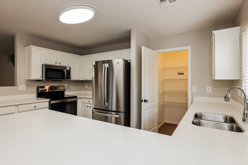 2,125/Mo, 11808 W Dos Rios Dr Sun City, AZ 85373 Misc View 5