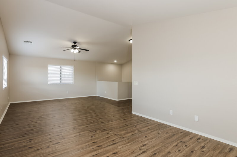 2,125/Mo, 11808 W Dos Rios Dr Sun City, AZ 85373 Misc View 7