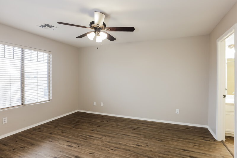 2,125/Mo, 11808 W Dos Rios Dr Sun City, AZ 85373 Misc View 9