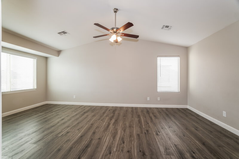 1,930/Mo, 5019 E Iolite St San Tan Valley, AZ 85143 Main Bedroom View