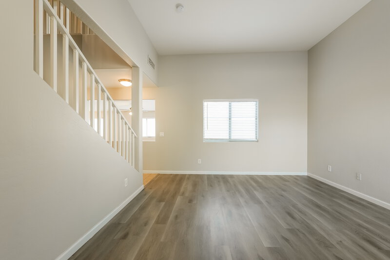 2,495/Mo, 3733 W Dunbar Dr Phoenix, AZ 85041 Living Room View