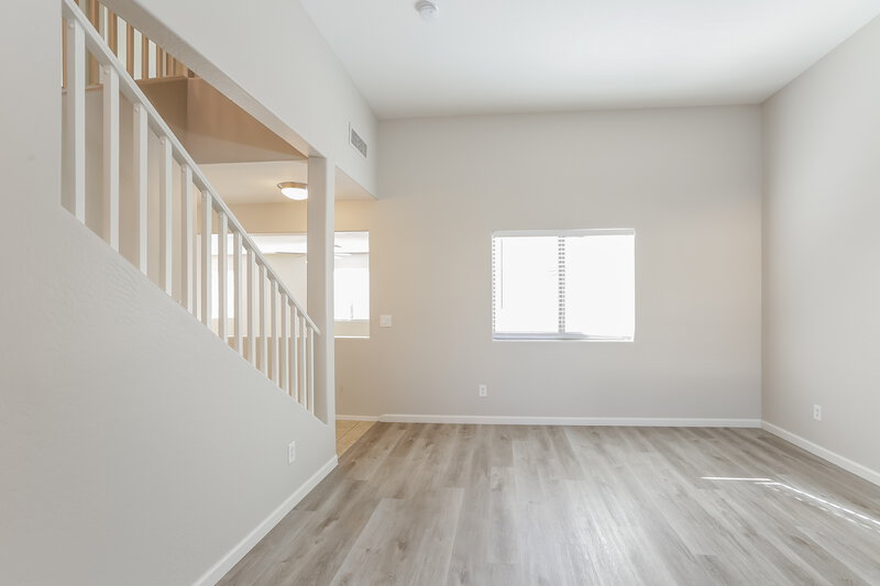 2,385/Mo, 3733 W Dunbar Dr Phoenix, AZ 85041 Living Room View 2