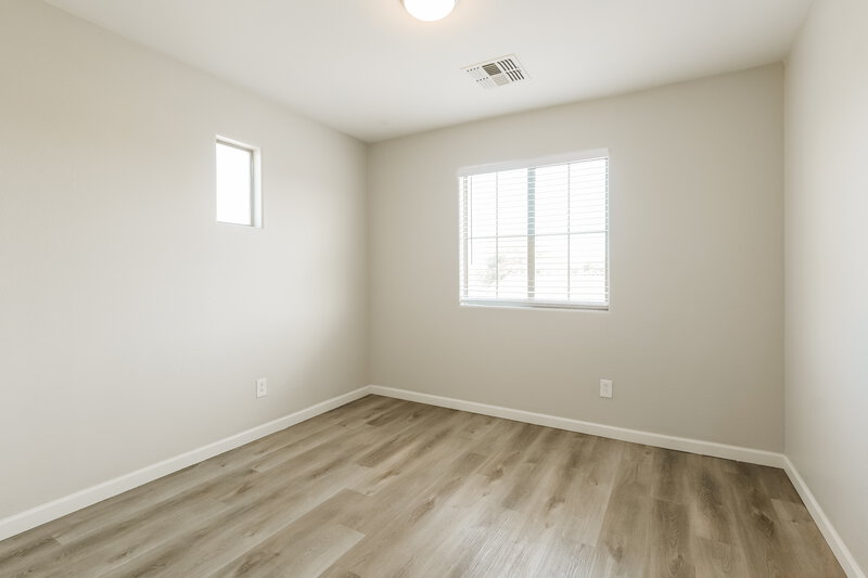 2,495/Mo, 3733 W Dunbar Dr Phoenix, AZ 85041 Bedroom View 2