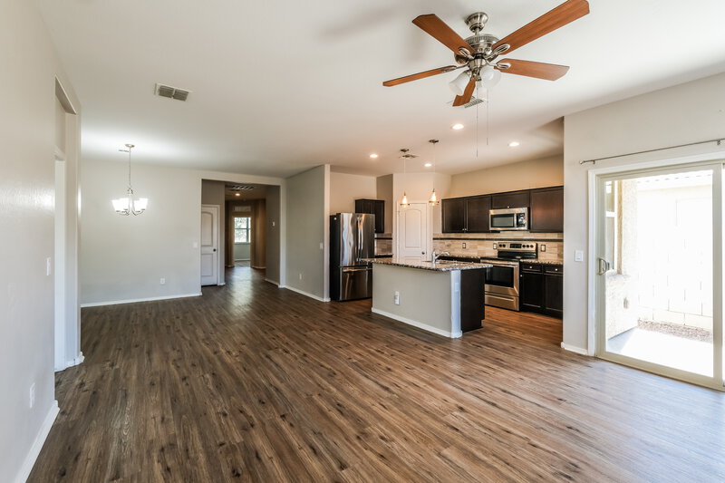 2,130/Mo, 2444 W Tamarisk Ave Phoenix, AZ 85041 Living Room View 2
