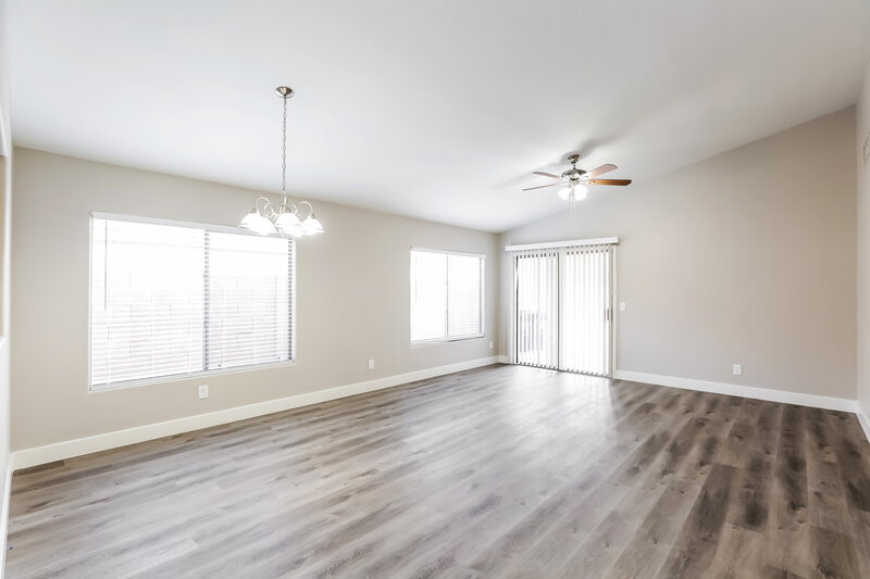 2,195/Mo, 11248 E Camino St Mesa, AZ 85207 Living Room View