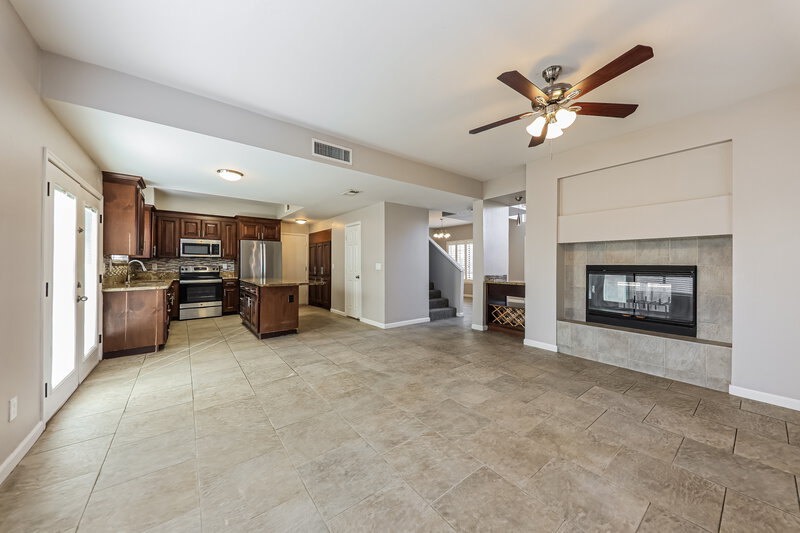 2,615/Mo, 4533 E Annette Dr Phoenix, AZ 85032 Family Room View