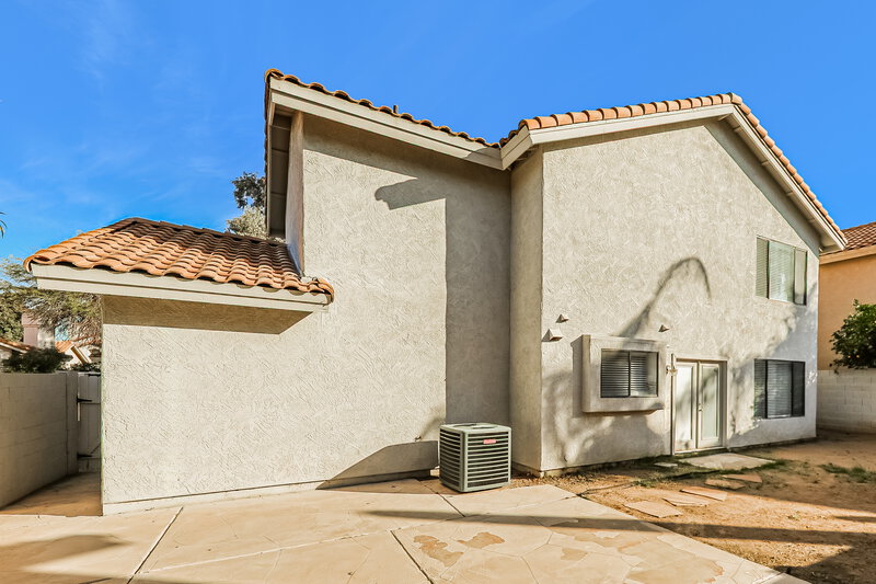 2,615/Mo, 4533 E Annette Dr Phoenix, AZ 85032 Rear View