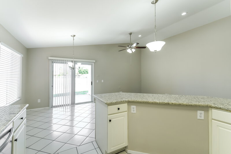 2,165/Mo, 7756 W Julie Dr Glendale, AZ 85308 Kitchen View 3