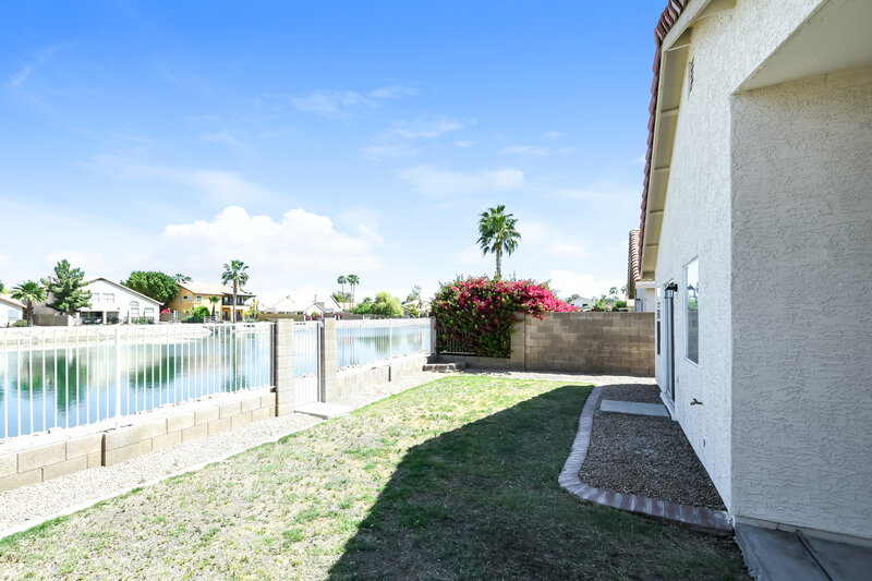 2,165/Mo, 7756 W Julie Dr Glendale, AZ 85308 Rear View 2