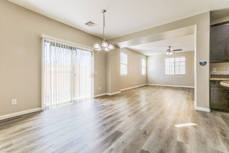 2,015/Mo, 3809 E Santa Fe Ln Gilbert, AZ 85297 Dining Room View