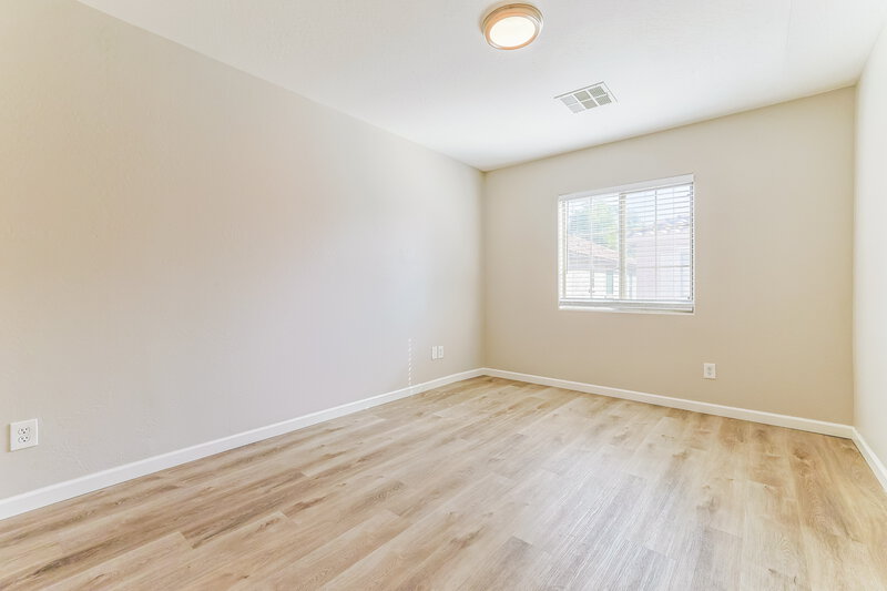 2,015/Mo, 3809 E Santa Fe Ln Gilbert, AZ 85297 Bedroom View