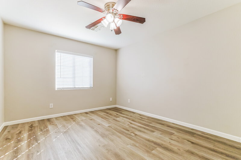 2,015/Mo, 3809 E Santa Fe Ln Gilbert, AZ 85297 Bedroom View 2