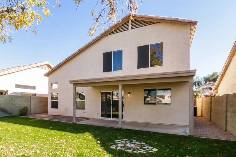 2,540/Mo, 1366 E Vaughn Ave Gilbert, AZ 85234 Rear View