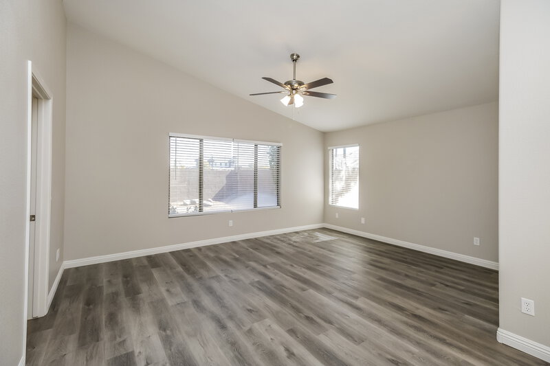 2,475/Mo, 1233 S Colonial Dr Gilbert, AZ 85296 Main Bedroom View