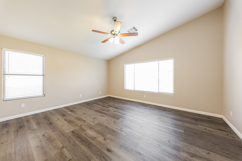 2,335/Mo, 8748 W Salter Dr Peoria, AZ 85382 Main Bedroom View