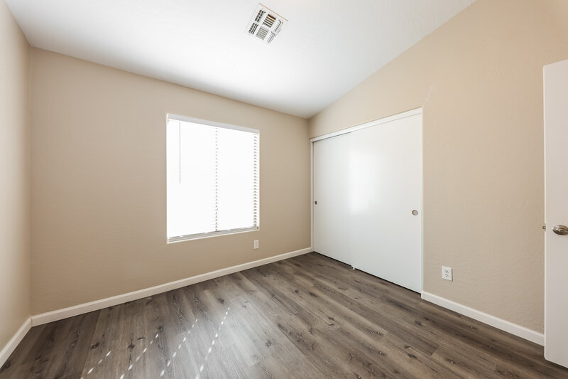 2,335/Mo, 8748 W Salter Dr Peoria, AZ 85382 Bedroom View