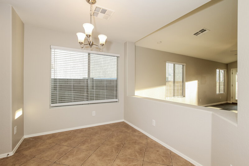 2,180/Mo, 27618 N 63rd Dr Phoenix, AZ 85083 Dining Room View