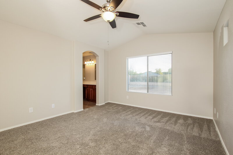 2,180/Mo, 27618 N 63rd Dr Phoenix, AZ 85083 Main Bedroom View