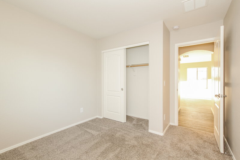 2,180/Mo, 27618 N 63rd Dr Phoenix, AZ 85083 Bedroom View 2