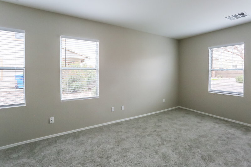 2,255/Mo, 6805 S 39th Dr Phoenix, AZ 85041 Bedroom View
