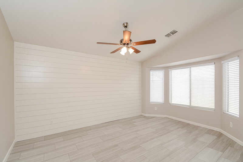 2,245/Mo, 20995 N 84th Dr Peoria, AZ 85382 Main Bedroom View