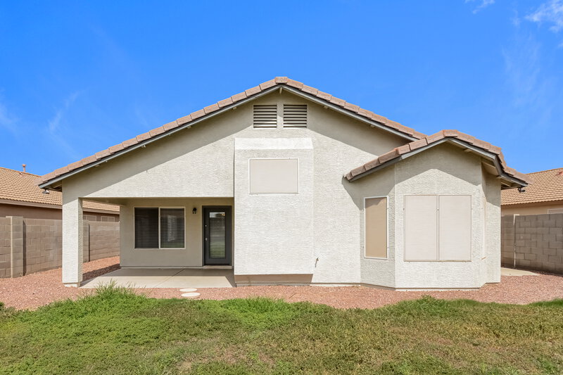 2,245/Mo, 20995 N 84th Dr Peoria, AZ 85382 Rear View