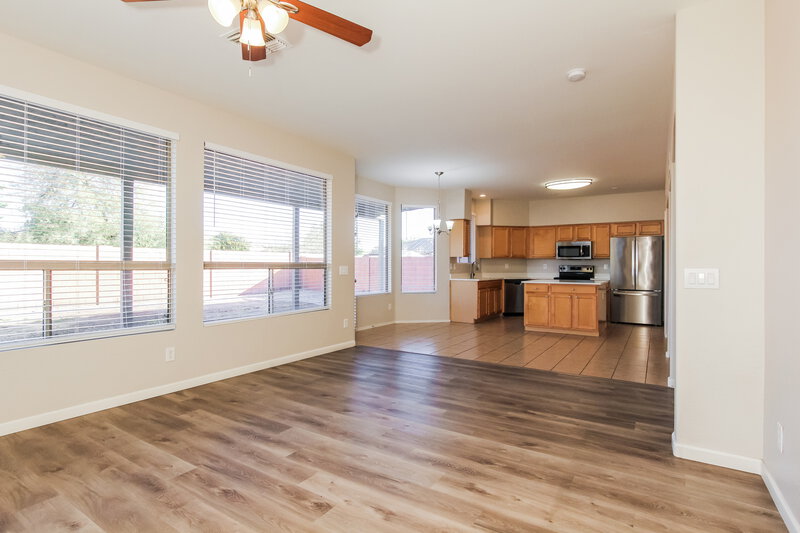 3,090/Mo, 3918 W Escuda Dr Glendale, AZ 85308 Dining Room View