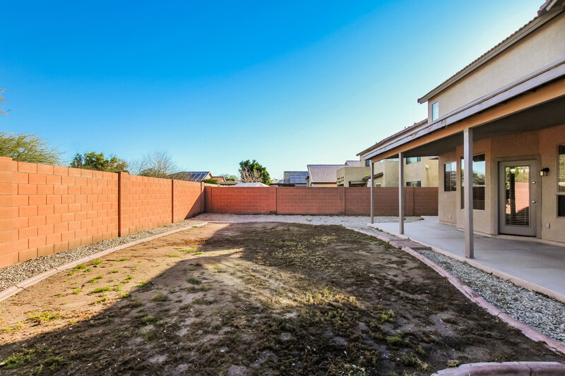 3,090/Mo, 3918 W Escuda Dr Glendale, AZ 85308 Backyard View