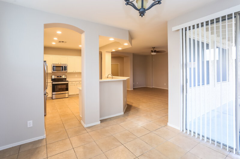 2,275/Mo, 6531 S 17th Ave Phoenix, AZ 85041 Dining Room View