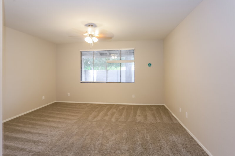 2,275/Mo, 6531 S 17th Ave Phoenix, AZ 85041 Main Bedroom View