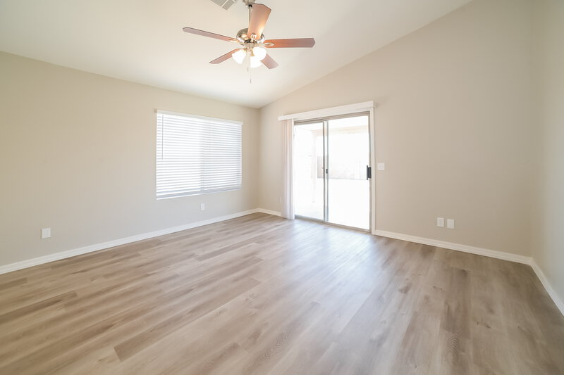 0/Mo, 14939 W Hearn Rd Surprise, AZ 85379 Family Room View