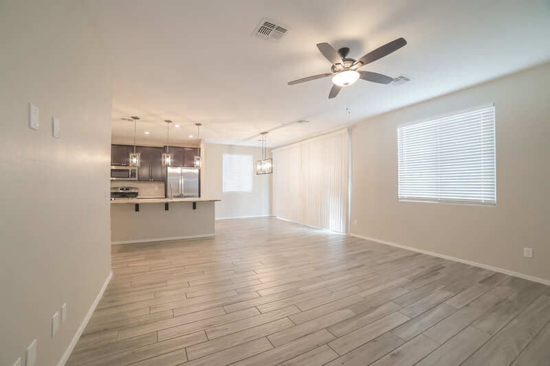 2,295/Mo, 4727 W Lydia Ln Laveen, AZ 85339 Living Room View 2