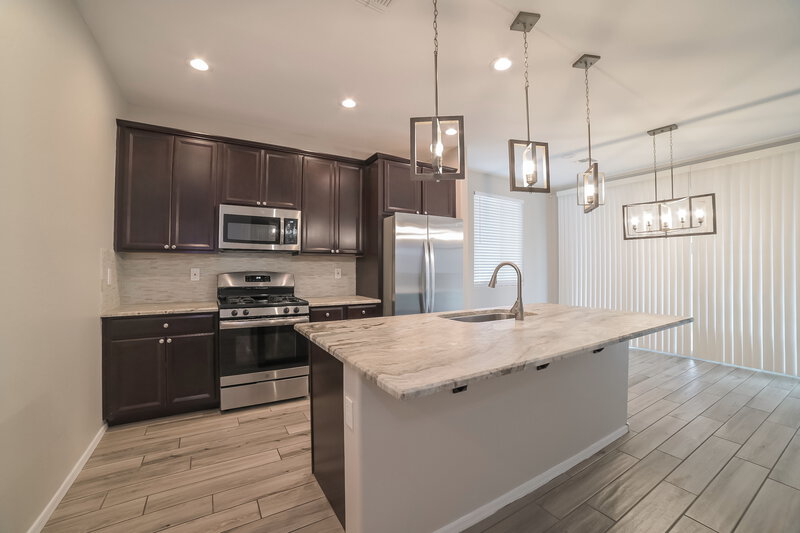 2,295/Mo, 4727 W Lydia Ln Laveen, AZ 85339 Kitchen View