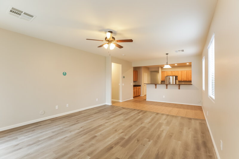 2,085/Mo, 7024 W Shumway Farm Rd Laveen, AZ 85339 Living Room View